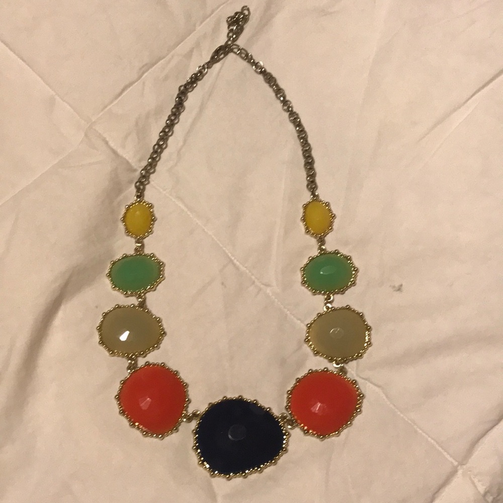 Chunky statement necklace